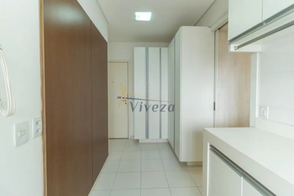 Apartamento à venda com 3 quartos, 146m² - Foto 5