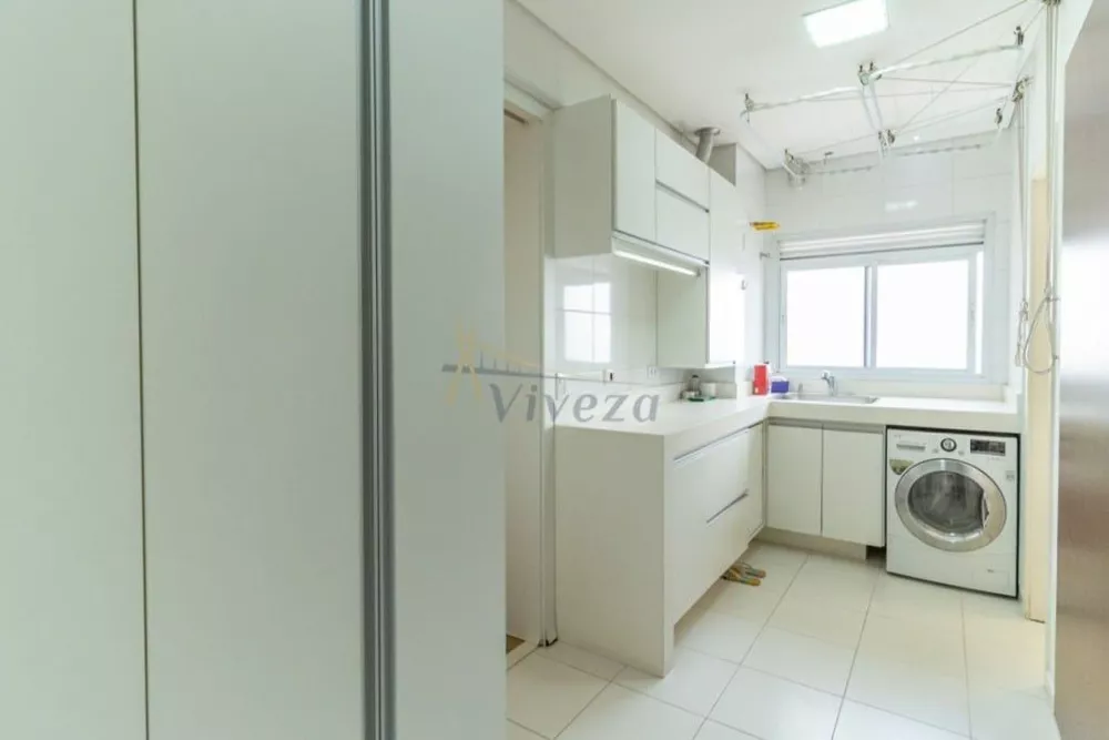 Apartamento à venda com 3 quartos, 146m² - Foto 6