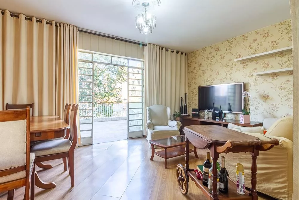 Casa de Condomínio à venda com 3 quartos, 182m² - Foto 1