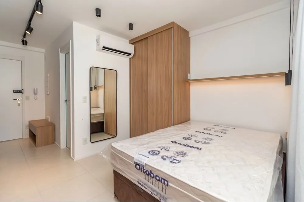 Apartamento, 1 quarto, 27 m² - Foto 2
