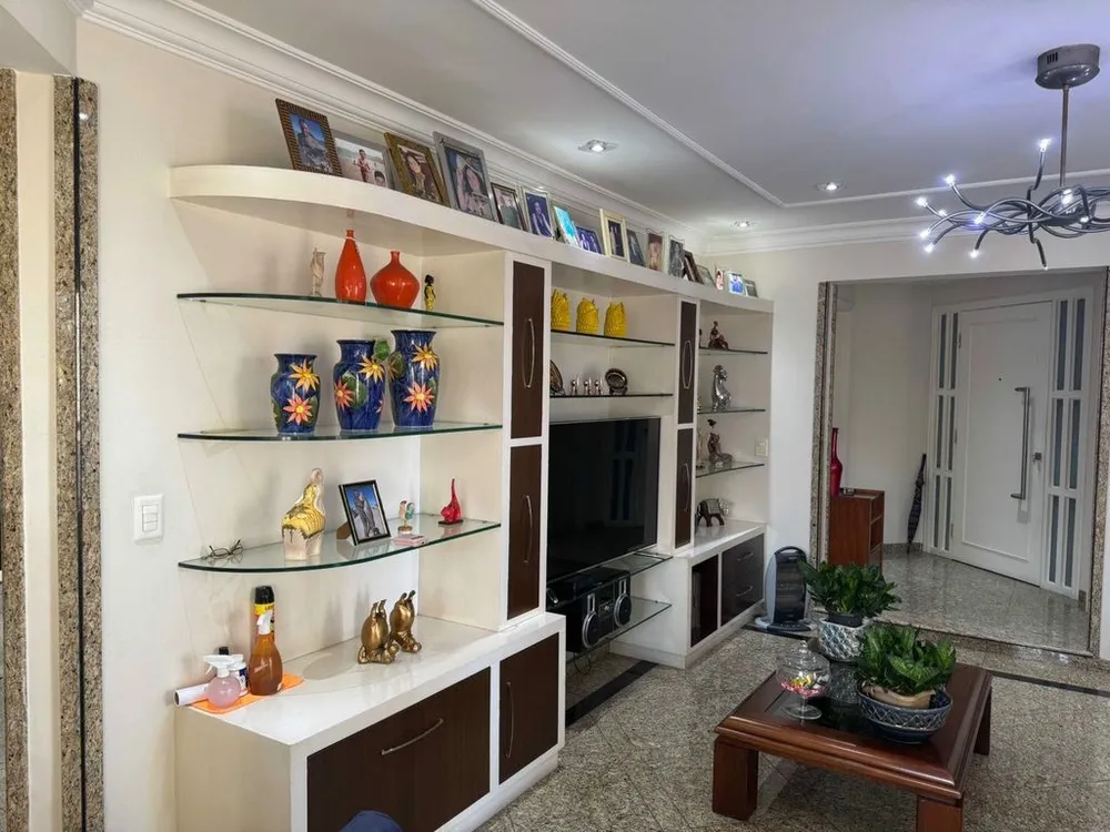 Apartamento, 3 quartos, 160 m² - Foto 2