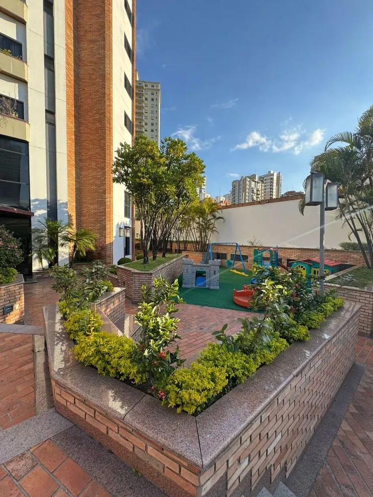 Apartamento, 3 quartos, 160 m² - Foto 4