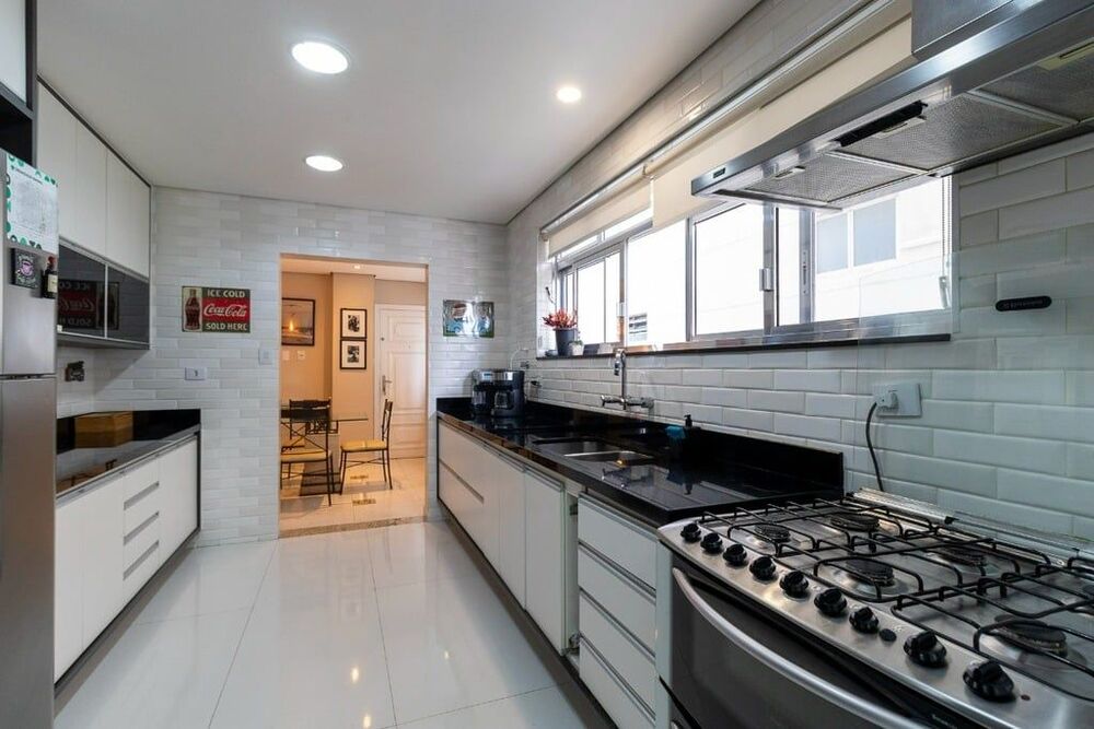 Apartamento, 3 quartos, 224 m² - Foto 2