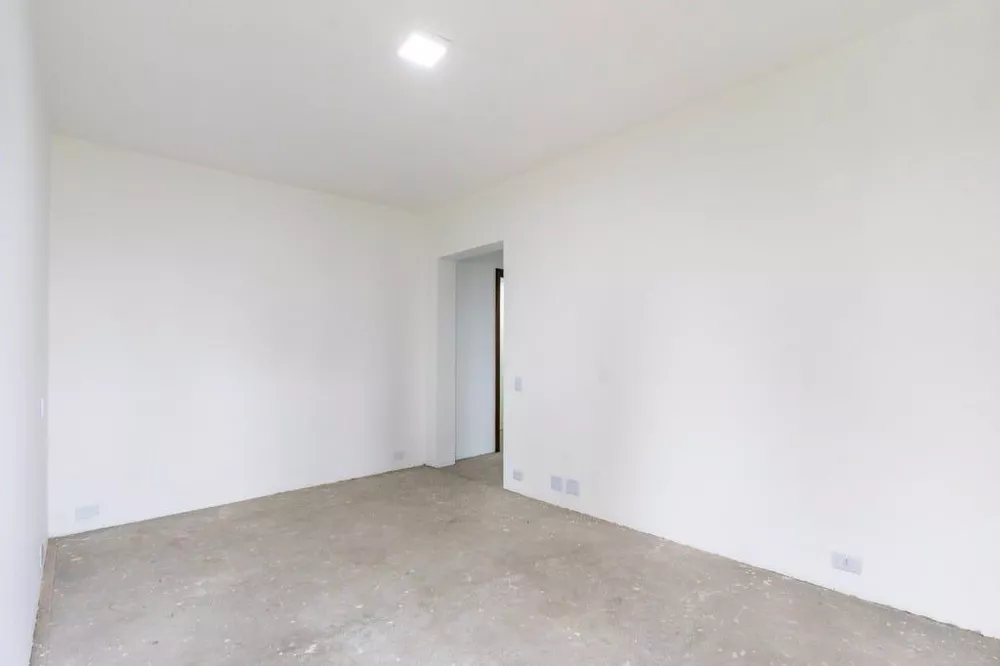 Apartamento à venda com 4 quartos, 236m² - Foto 8