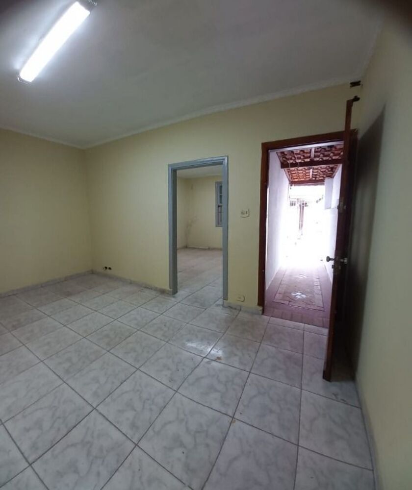 Casa à venda e aluguel com 2 quartos, 76m² - Foto 1