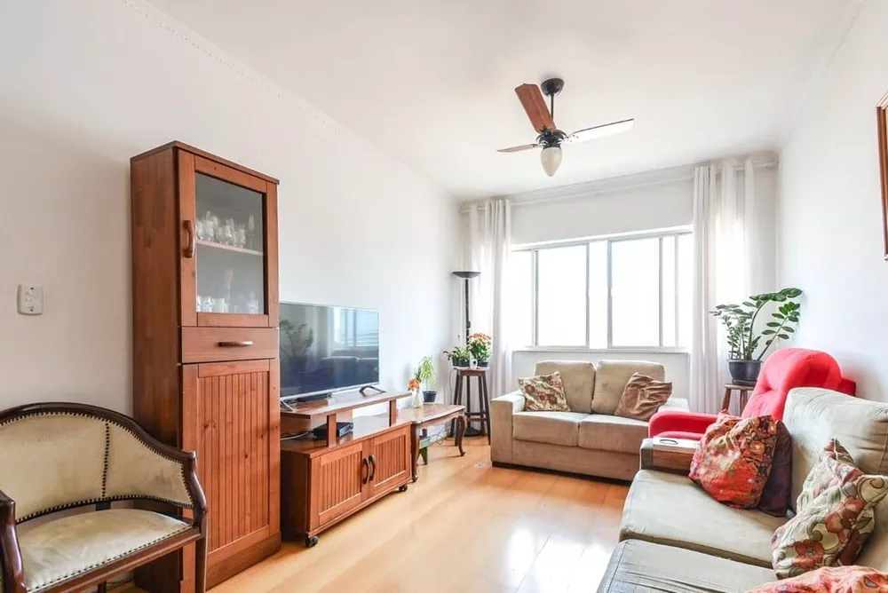 Apartamento à venda com 3 quartos, 115m² - Foto 1