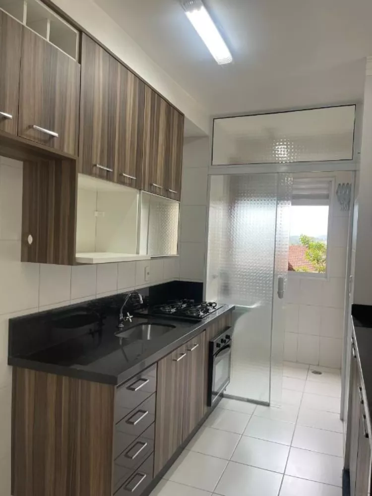 Apartamento para alugar com 2 quartos, 50m² - Foto 4