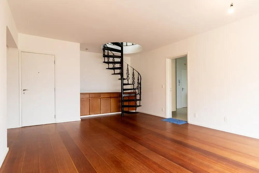 Cobertura, 3 quartos, 202 m² - Foto 1