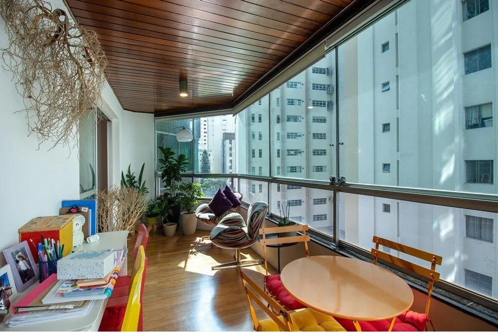 Apartamento, 3 quartos, 192 m² - Foto 1