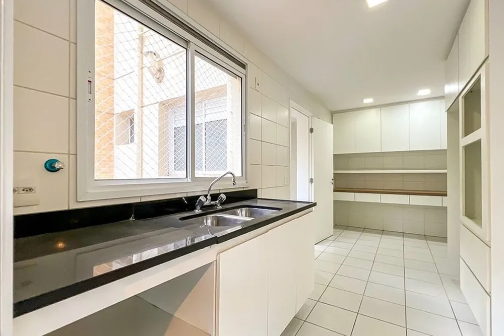 Apartamento, 3 quartos, 150 m² - Foto 2