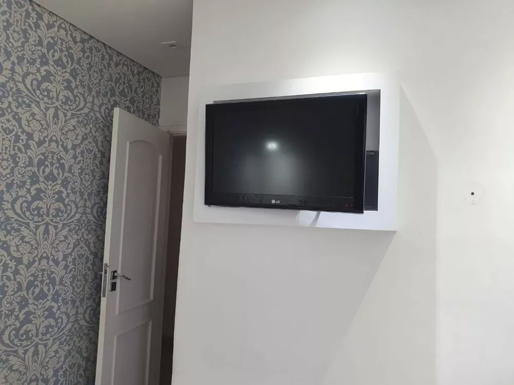 Apartamento à venda com 3 quartos, 140m² - Foto 4