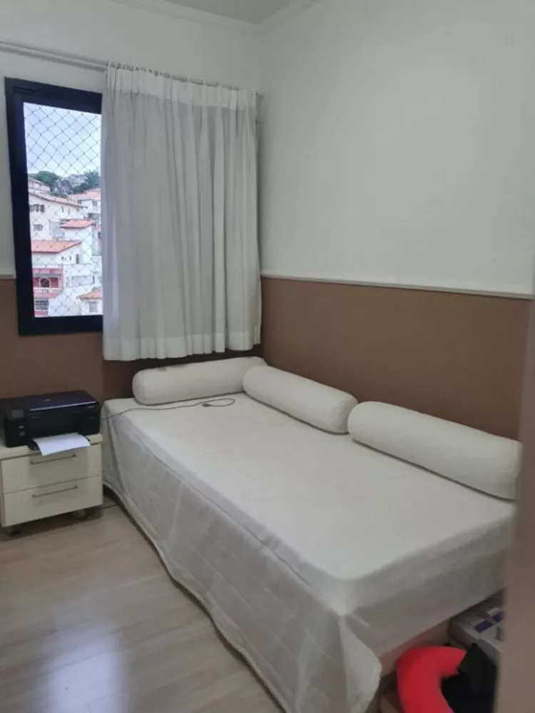 Apartamento à venda com 3 quartos, 140m² - Foto 3