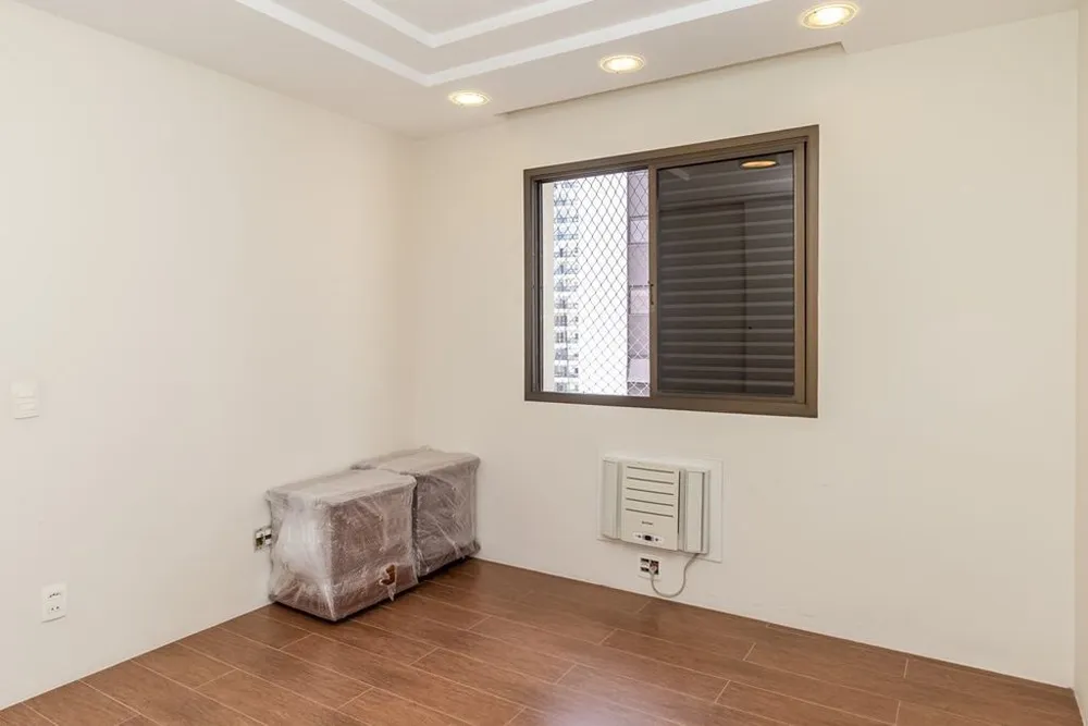 Apartamento, 4 quartos, 232 m² - Foto 2