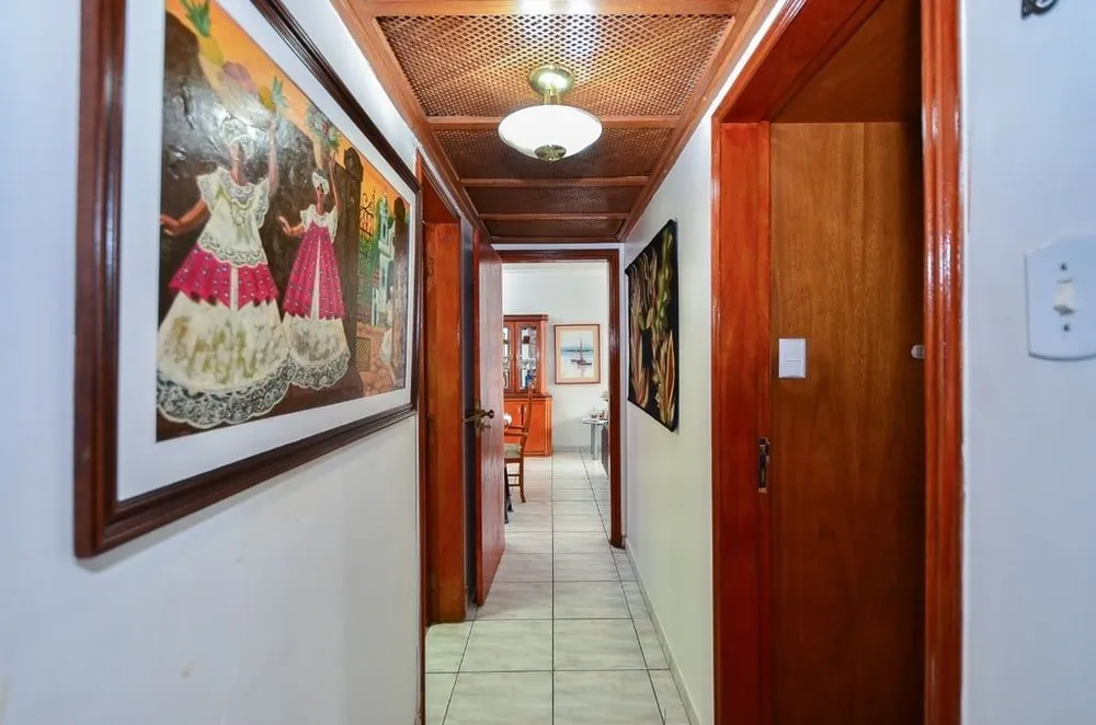 Apartamento, 3 quartos, 130 m² - Foto 2