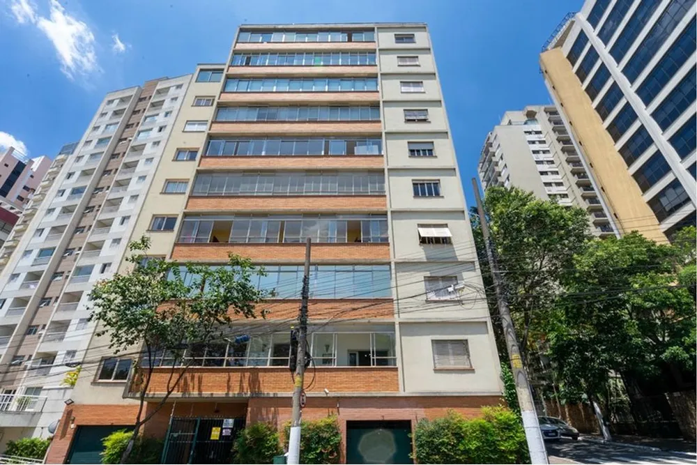 Apartamento, 3 quartos, 231 m² - Foto 1