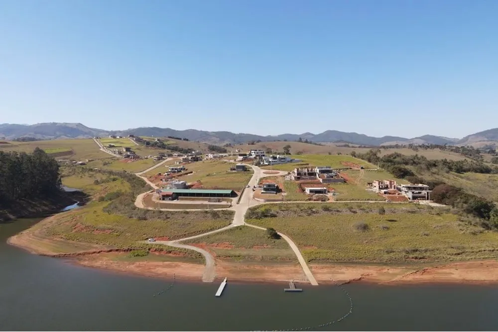 Loteamento e Condomínio - Foto 4