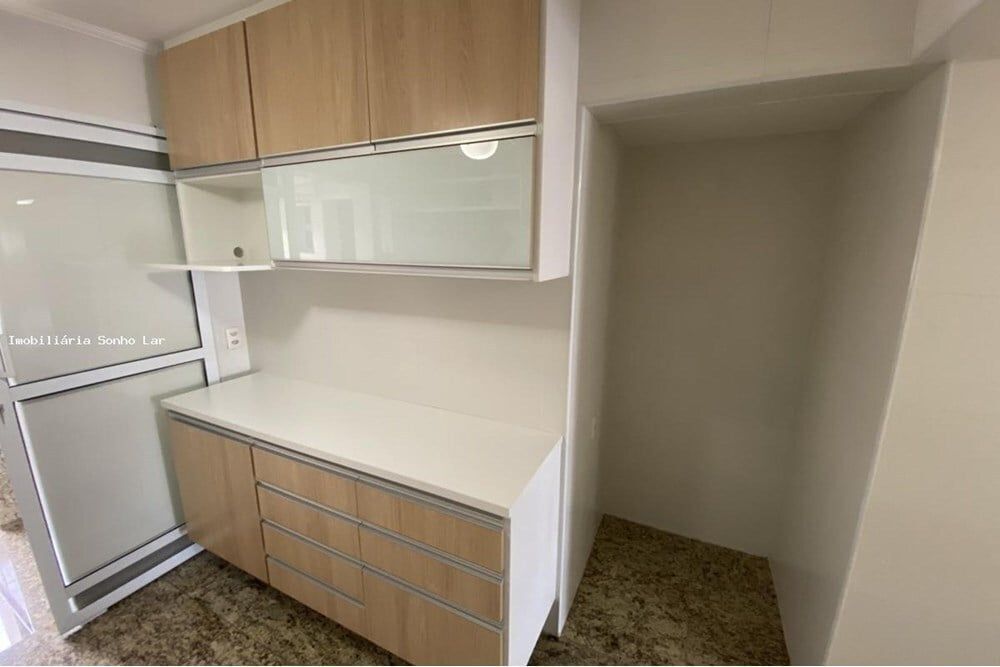Apartamento, 3 quartos, 120 m² - Foto 1