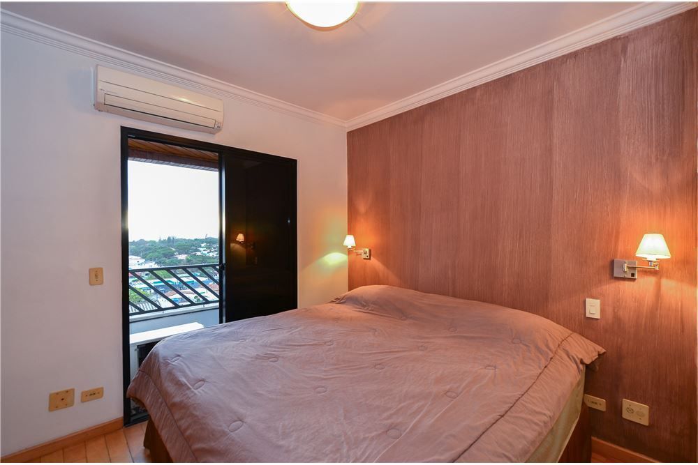 Apartamento à venda com 3 quartos, 93m² - Foto 3
