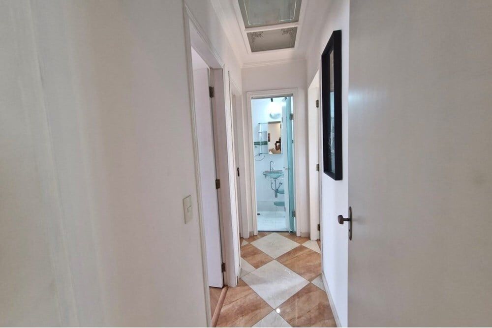 Apartamento à venda com 3 quartos, 68m² - Foto 2