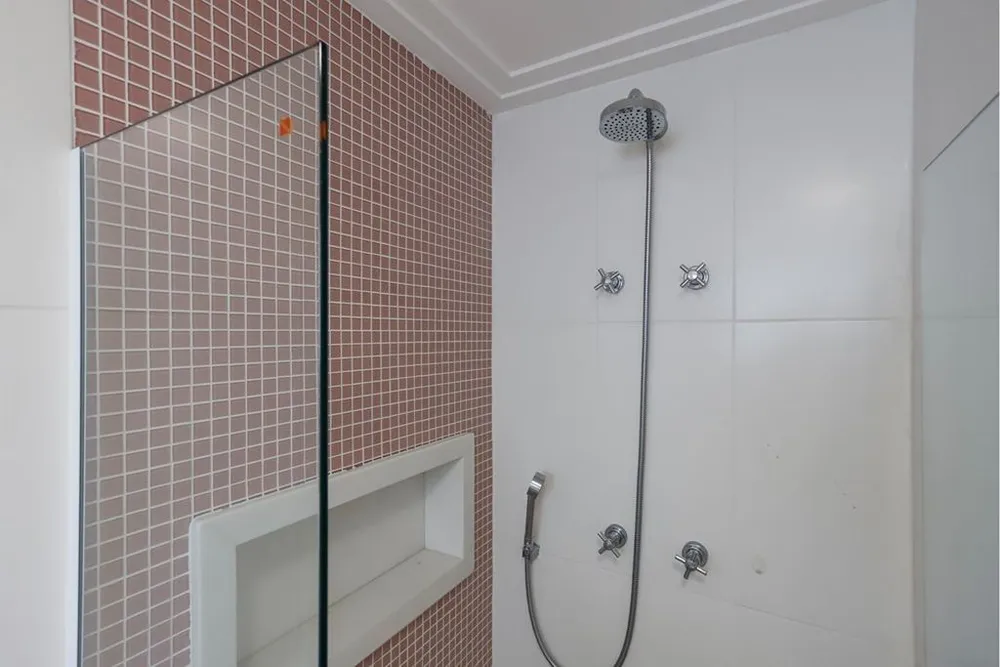 Apartamento, 3 quartos, 185 m² - Foto 1