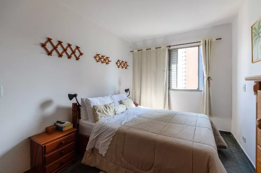 Apartamento à venda com 2 quartos, 77m² - Foto 1