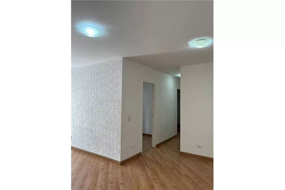 Apartamento à venda com 3 quartos, 74m² - Foto 1