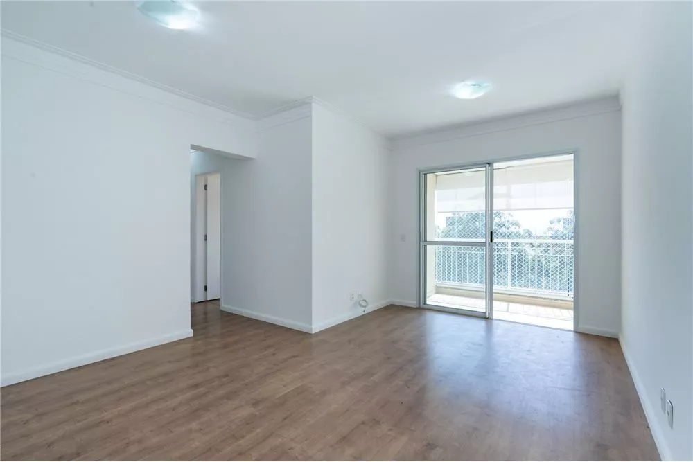 Apartamento à venda com 3 quartos, 77m² - Foto 1