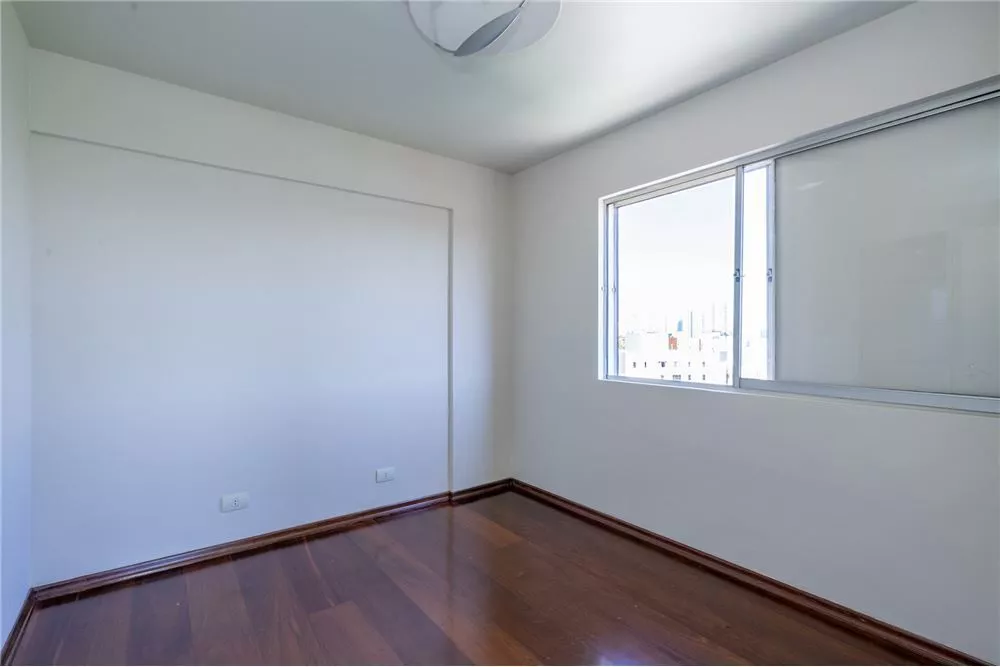 Apartamento à venda com 3 quartos, 89m² - Foto 2