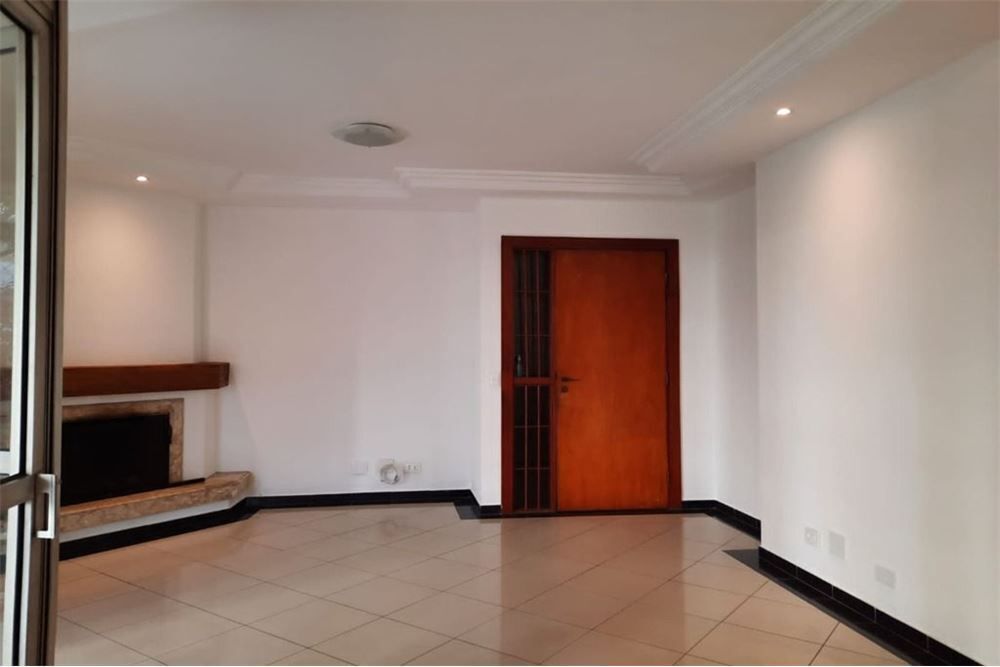 Apartamento à venda com 3 quartos, 119m² - Foto 5
