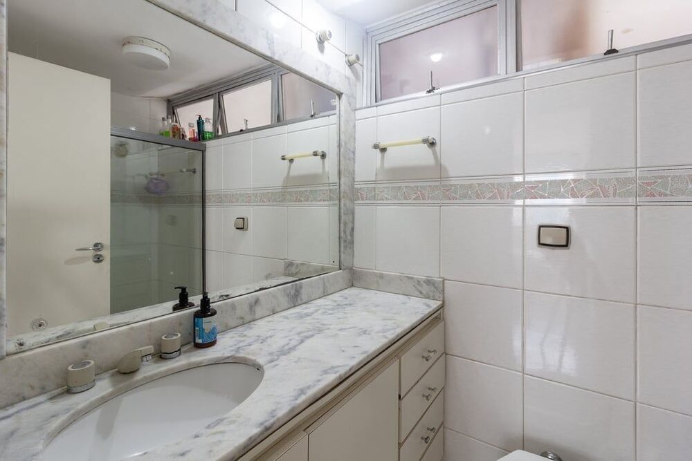 Apartamento à venda com 2 quartos, 95m² - Foto 13