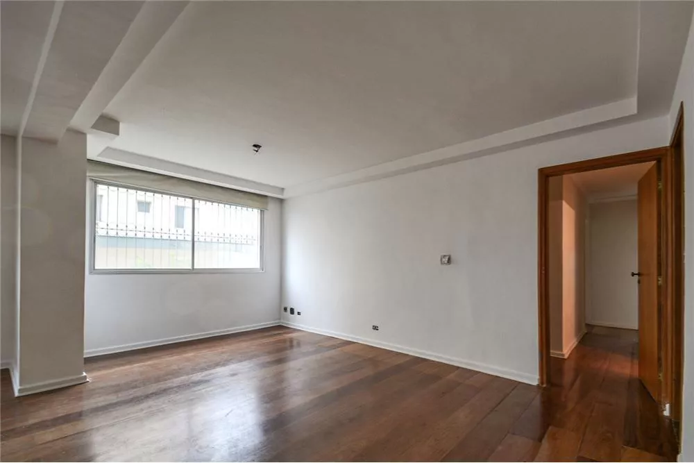 Apartamento à venda com 3 quartos, 161m² - Foto 32