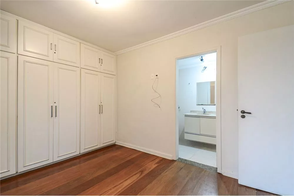 Apartamento à venda com 3 quartos, 161m² - Foto 45