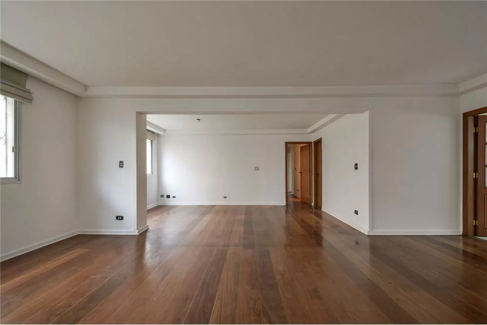 Apartamento à venda com 3 quartos, 161m² - Foto 26