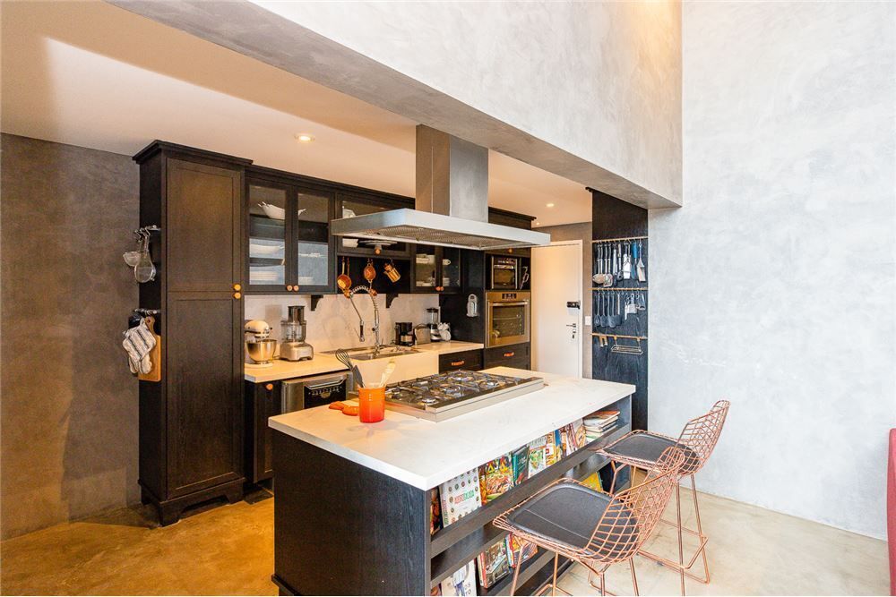 Apartamento, 3 quartos, 187 m² - Foto 1