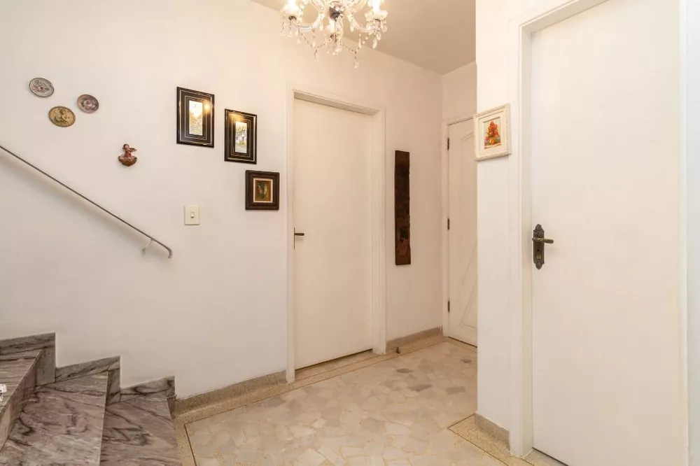 Sobrado à venda com 3 quartos, 229m² - Foto 3