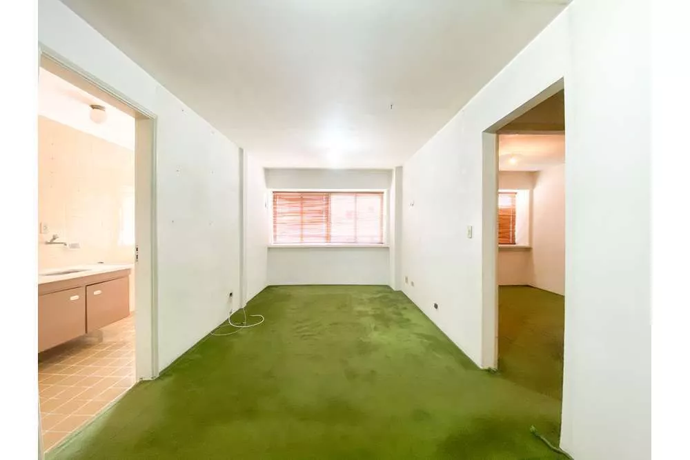 Apartamento à venda com 1 quarto, 50m² - Foto 4