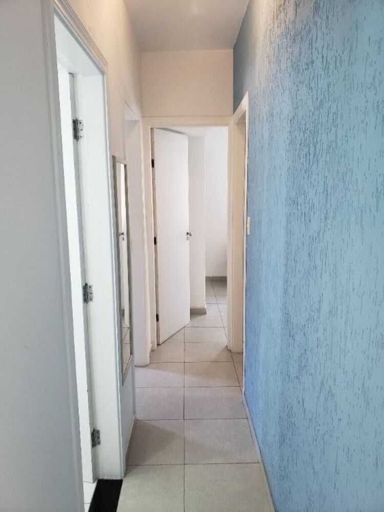 Apartamento à venda com 3 quartos, 100m² - Foto 2