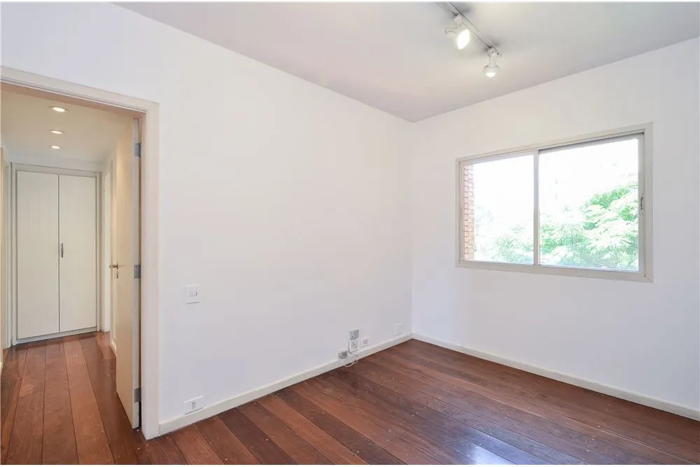 Apartamento, 3 quartos, 236 m² - Foto 5