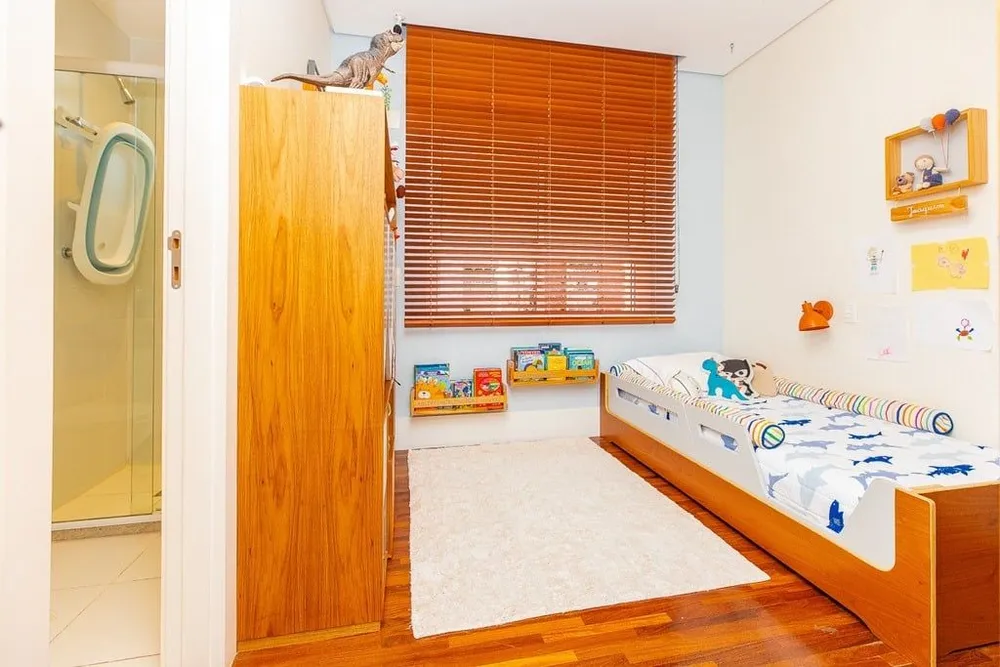 Apartamento, 3 quartos, 240 m² - Foto 2