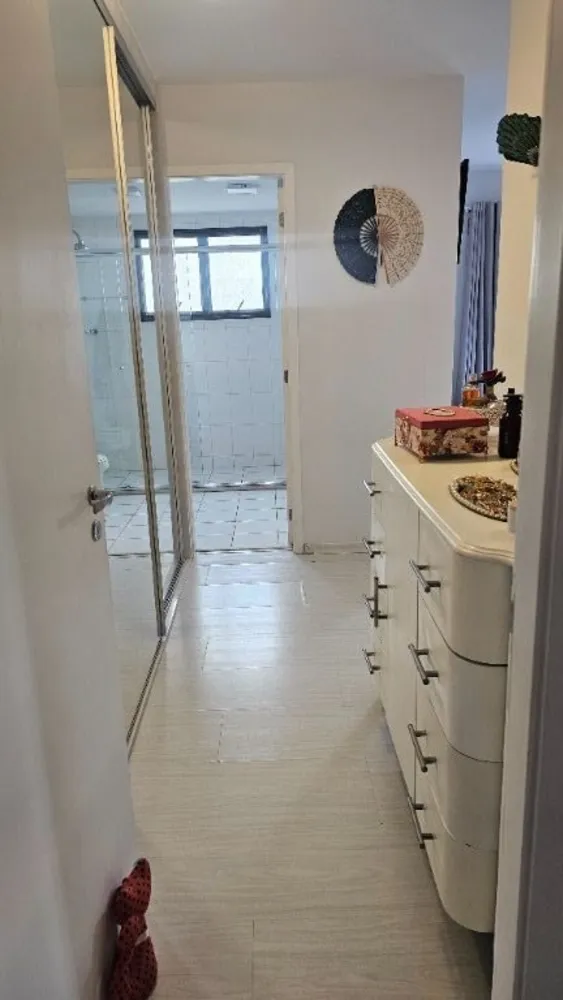 Apartamento, 3 quartos, 210 m² - Foto 2