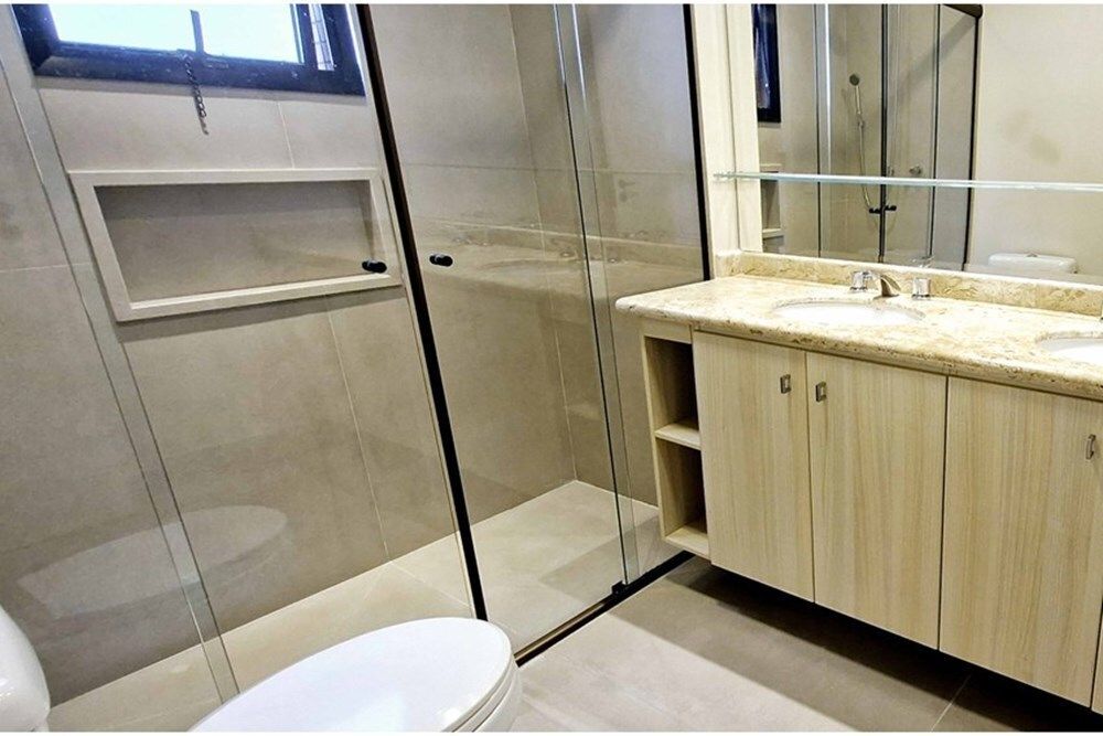 Apartamento à venda com 3 quartos, 195m² - Foto 3