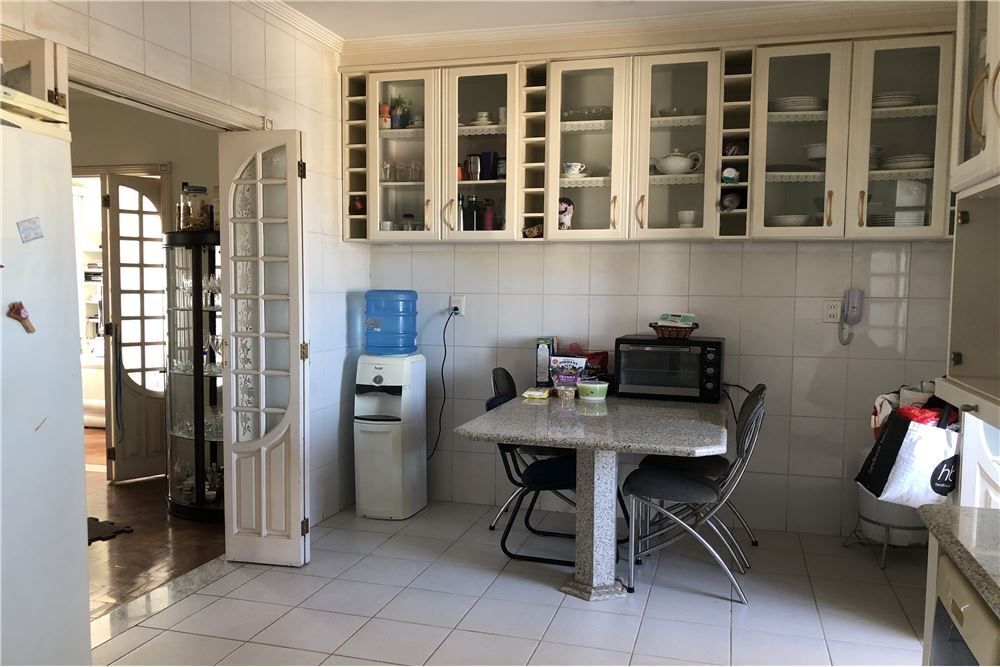 Cobertura, 3 quartos, 270 m² - Foto 1