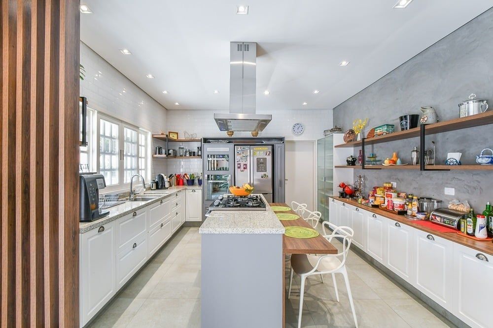 Casa de Condomínio à venda com 6 quartos, 2025m² - Foto 33