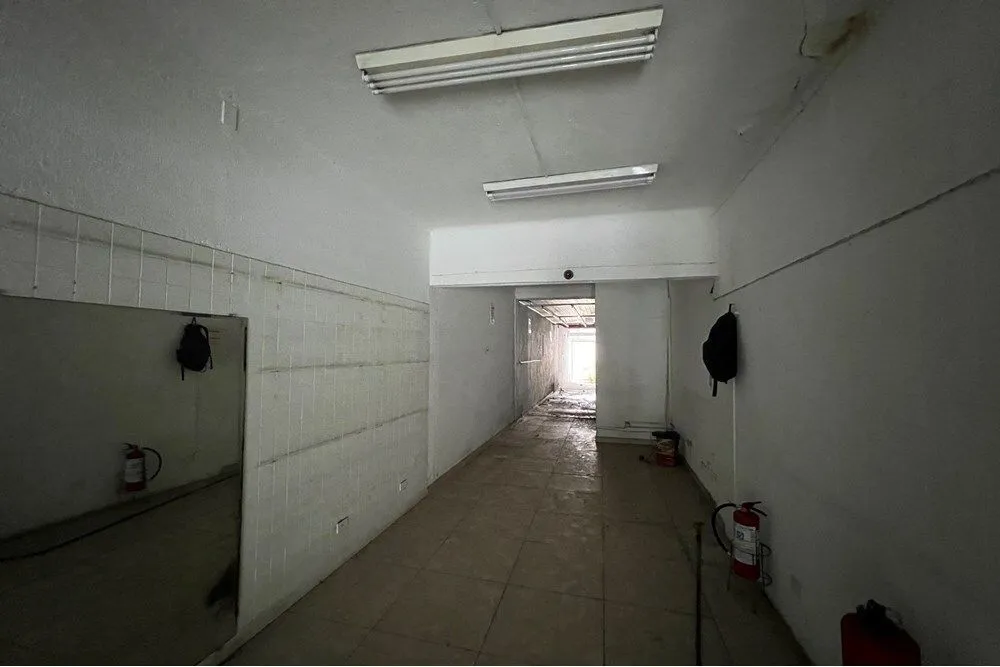 Loja-Salão, 200 m² - Foto 4