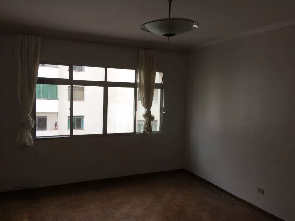 Apartamento à venda com 1 quarto, 52m² - Foto 2