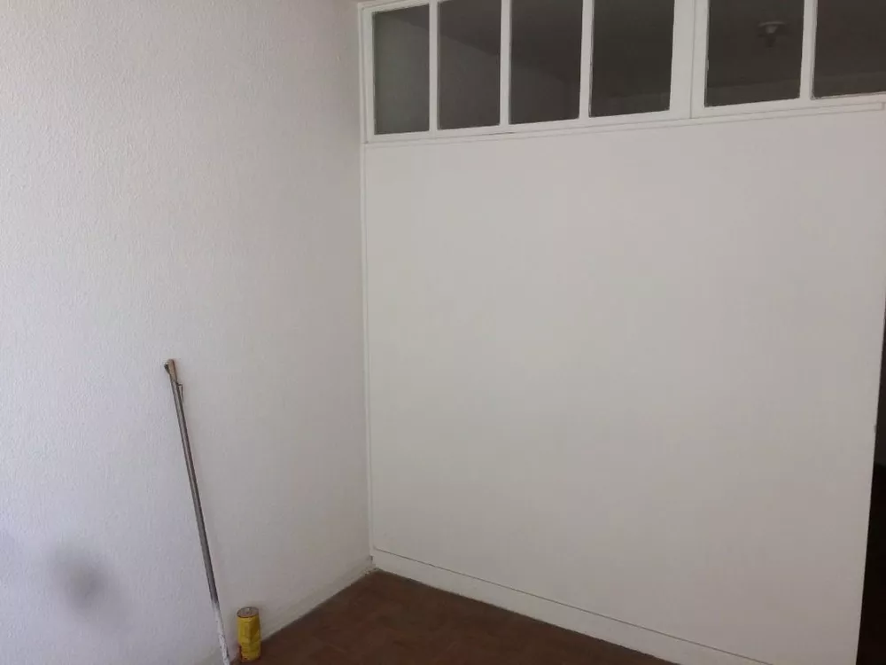 Kitnet e Studio à venda com 1 quarto, 30m² - Foto 3