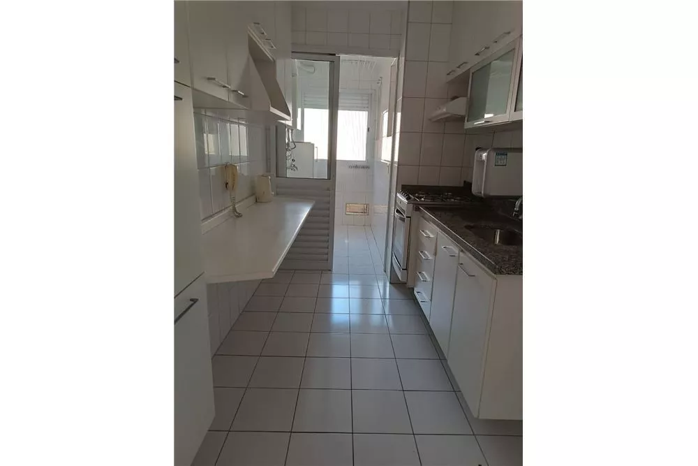 Apartamento à venda com 3 quartos, 64m² - Foto 1