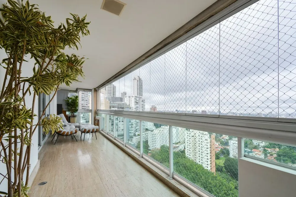 Apartamento, 3 quartos, 191 m² - Foto 1
