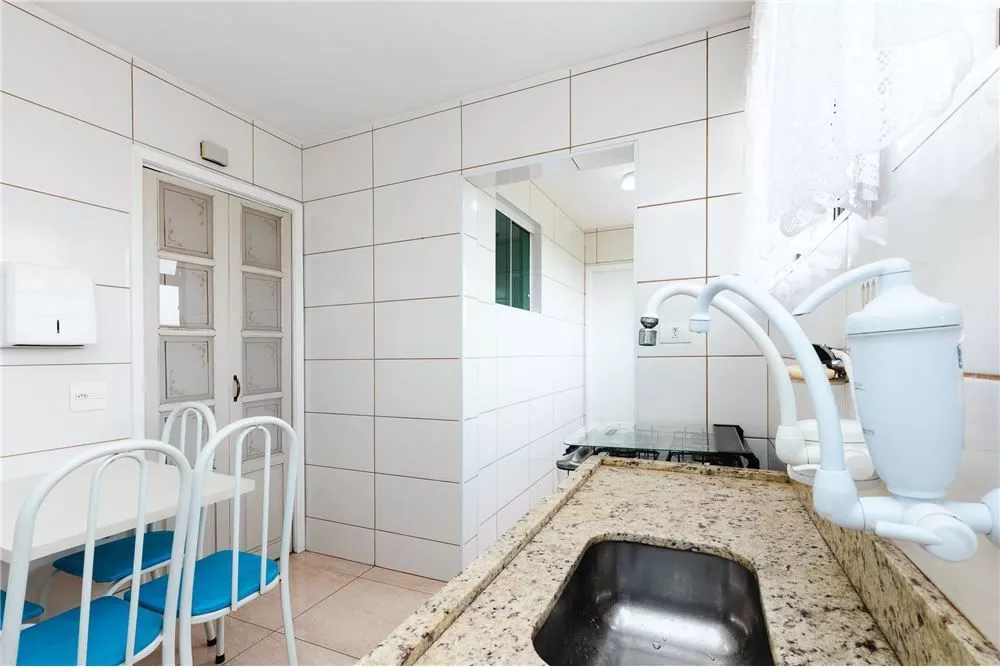 Apartamento à venda com 3 quartos, 76m² - Foto 8