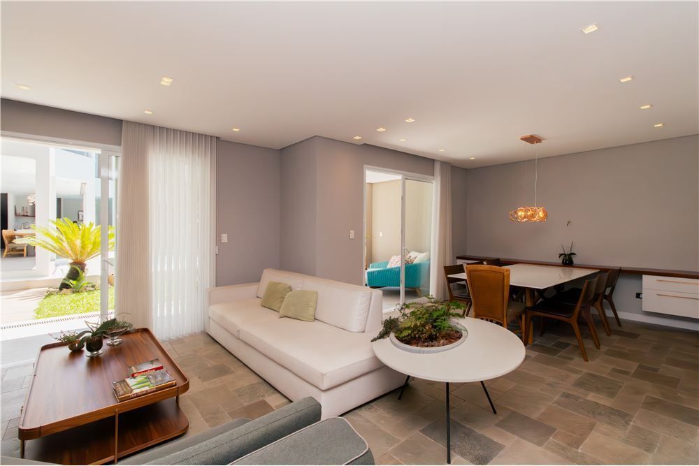 Casa de Condomínio à venda com 4 quartos, 660m² - Foto 4
